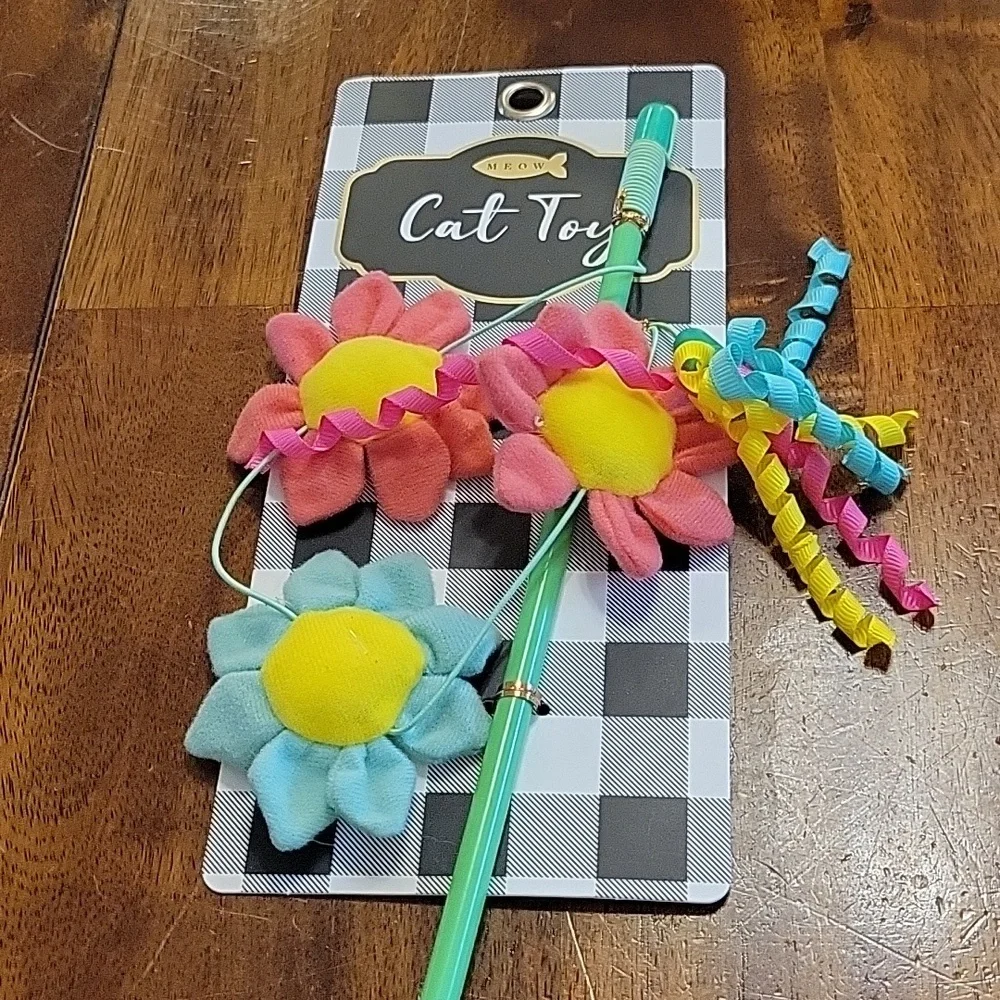 Cat toy and box liner bundle